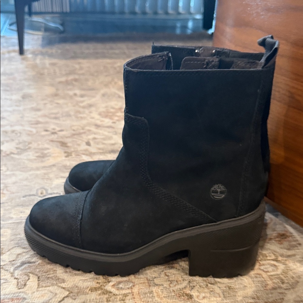 Timberland Women's Dark Ankle Booties